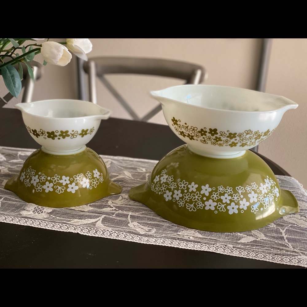 Vintage 1970s  Pyrex Spring Blossom 4-Piece Mixing Bowl Set green and white - Picture 3 of 4